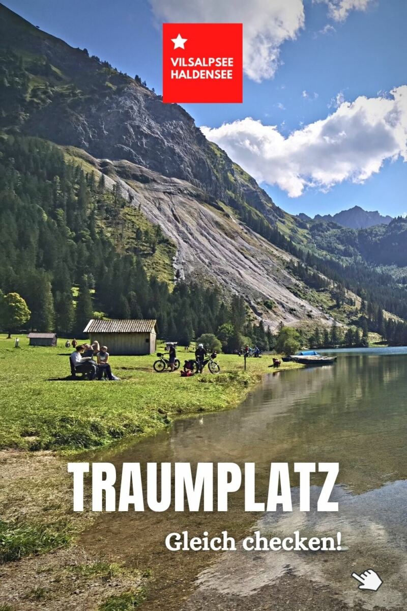 am Vilsalpsee baden in den Allgäuer Alpen